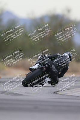 media/Sep-21-2025-Race Pace (Sun) [[98bf33ef95]]/Verified/2-Turn 2 Backside (835am)/